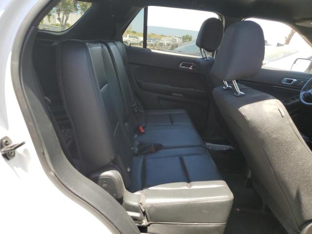 1FM5K8AR1JGA15929 - 2018 FORD EXPLORER POLICE INTERCEPTOR WHITE photo 11