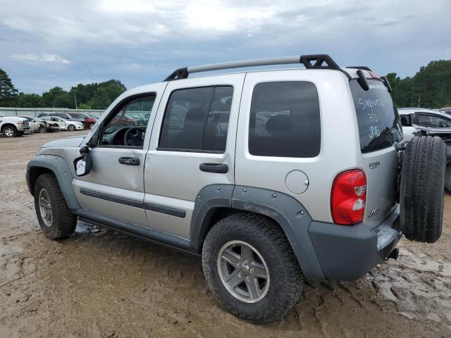 1J4GK38K16W189368 - 2006 JEEP LIBERTY RENEGADE SILVER photo 2