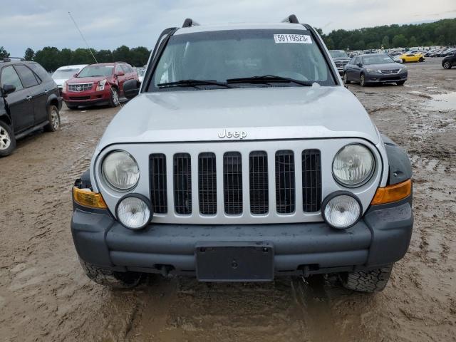 1J4GK38K16W189368 - 2006 JEEP LIBERTY RENEGADE SILVER photo 5