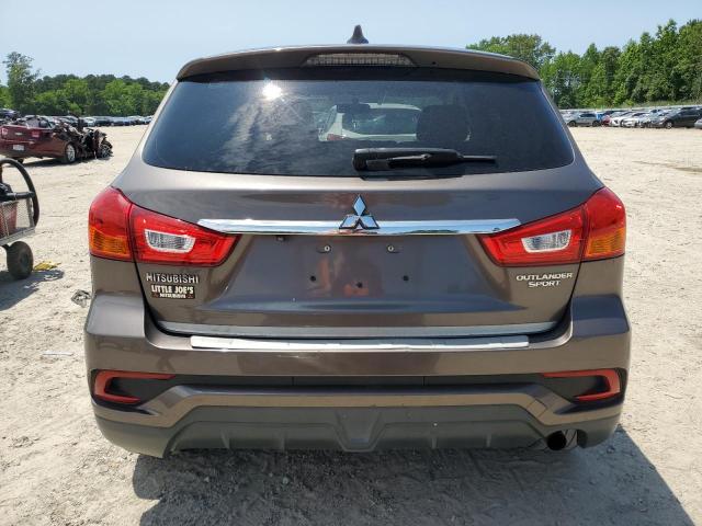 JA4AP3AU4JU024325 - 2018 MITSUBISHI OUTLANDER SPORT ES Коричневий фото 6