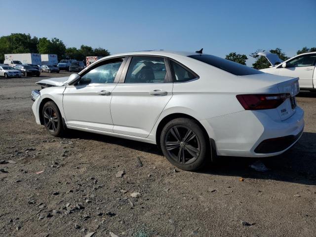 3VW7M7BU6RM033894 - 2024 VOLKSWAGEN JETTA SE WHITE photo 2