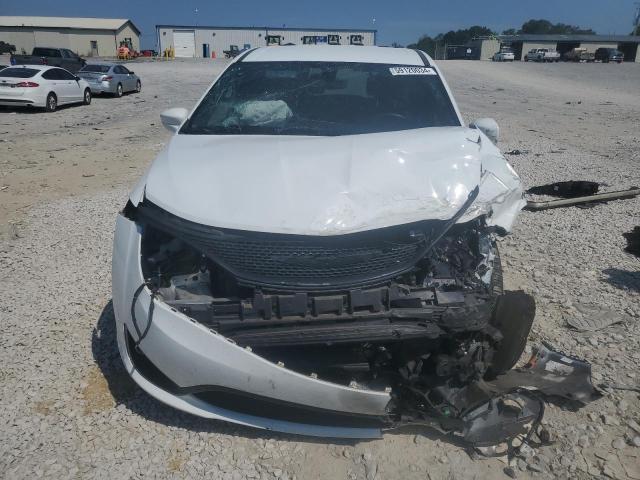 2C4RC1FGXJR204448 - 2018 CHRYSLER PACIFICA TOURING PLUS WHITE photo 5