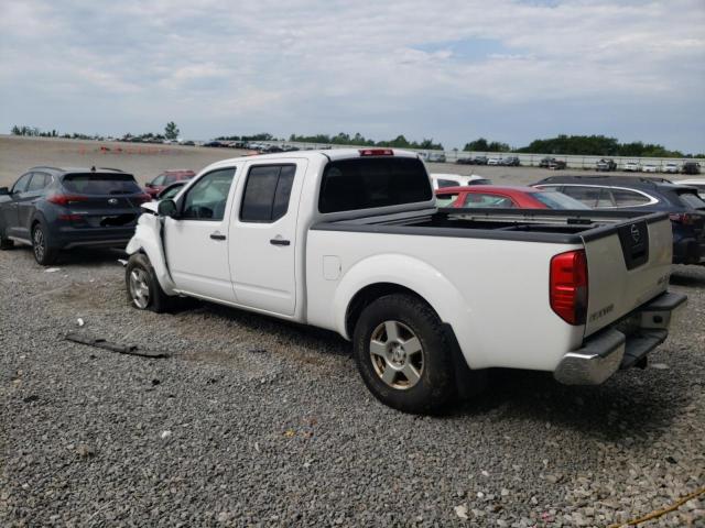 1N6AD09WX8C443540 - 2008 NISSAN FRONTIER CREW CAB LE WHITE photo 2