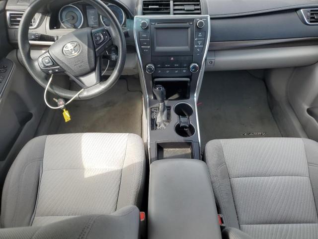 4T1BF1FK6HU341828 - 2017 TOYOTA CAMRY LE SILVER photo 8