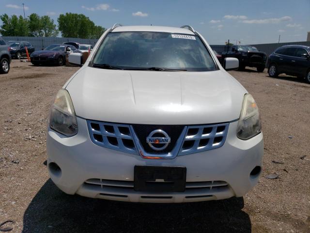 JN8AS5MV0CW385132 - 2012 NISSAN ROGUE S WHITE photo 5