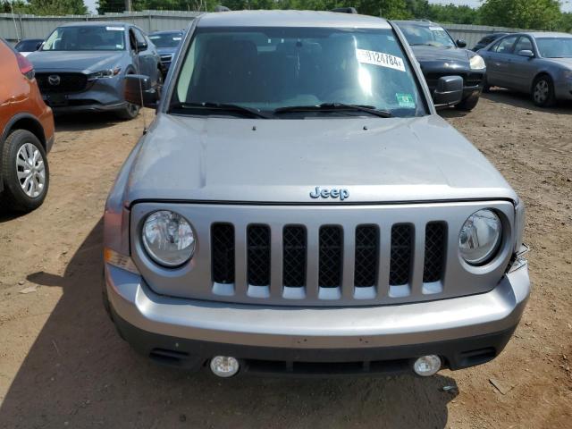 1C4NJRFB3ED769236 - 2014 JEEP PATRIOT LATITUDE GRAY photo 5