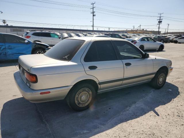 JN1EB31P5NU125382 - 1992 NISSAN SENTRA GOLD photo 3