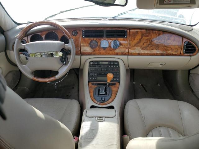 SAJDA42C62NA29929 - 2002 JAGUAR XK8 TAN photo 8