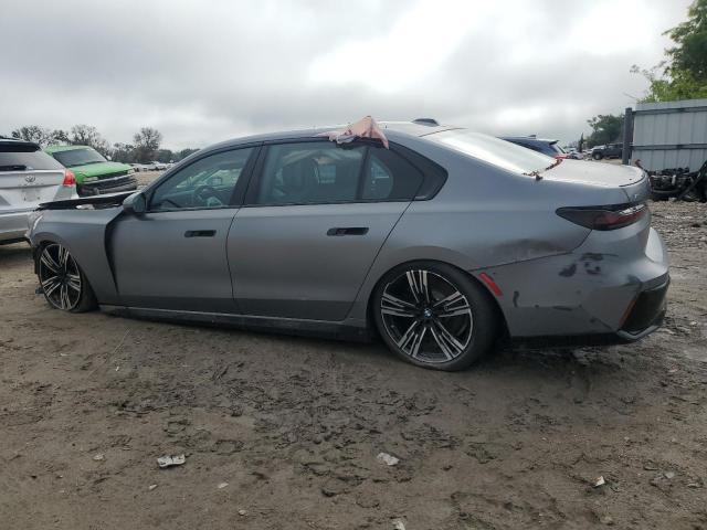 WBA33EH06RCP93657 - 2024 BMW 740 XI GRAY photo 2