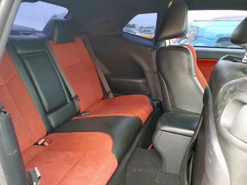 2C3CDZFJ2NH171989 - 2022 DODGE CHALLENGER R/T SCAT PACK WHITE photo 10