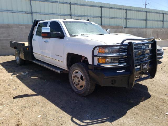 1GC4K0E8XGF239816 - 2016 CHEVROLET SILVERADO K3500 LTZ WHITE photo 4