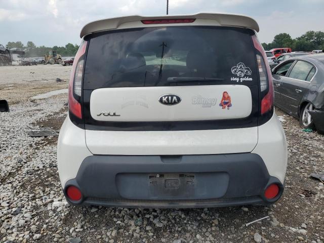 KNDJN2A25F7133404 - 2015 KIA SOUL WHITE photo 6