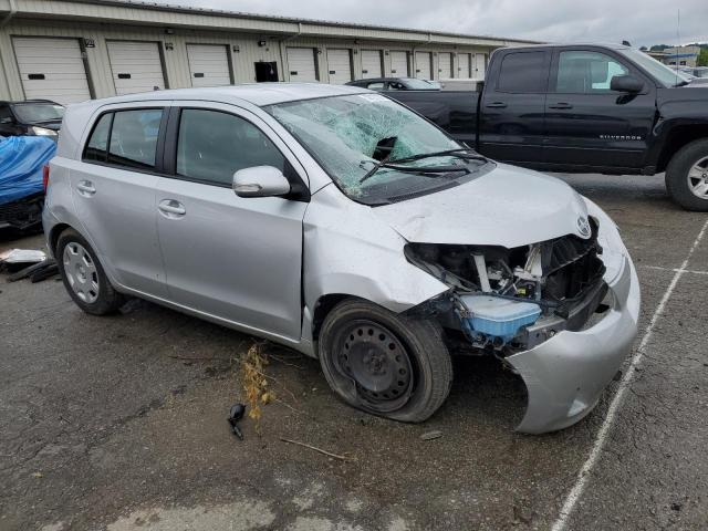 JTKKU10409J039502 - 2009 TOYOTA SCION XD WHITE photo 4