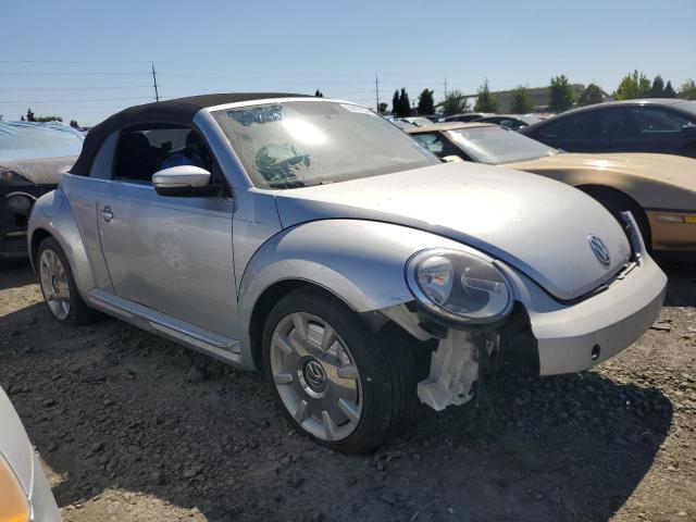 3VW5X7ATXDM804325 - 2013 VOLKSWAGEN BEETLE SILVER photo 4