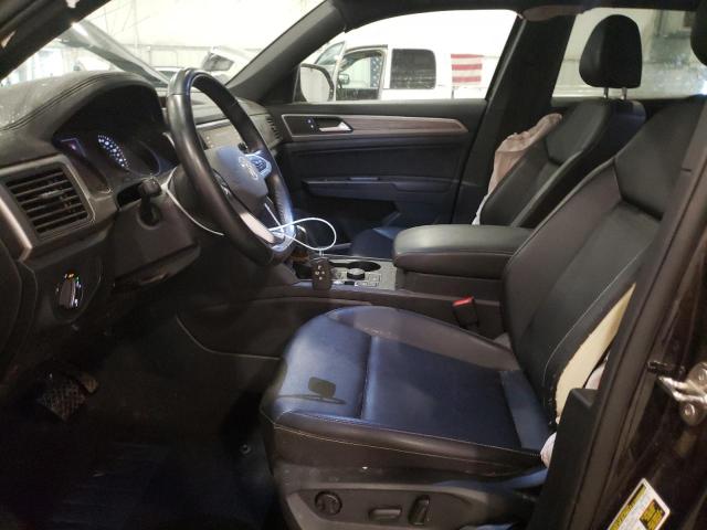 1V21E2CA4LC215680 - 2020 VOLKSWAGEN ATLAS CROS SE შავი ფოტო 7