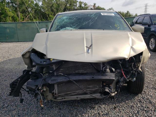 2A4RR5DG1BR784273 - 2011 CHRYSLER TOWN & COU TOURING 金色 照片 5