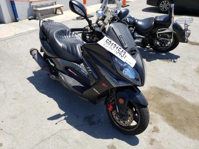 RFBT7S383DB950209 - 2013 KYMCO USA INC XCITING 500I BLACK photo 1