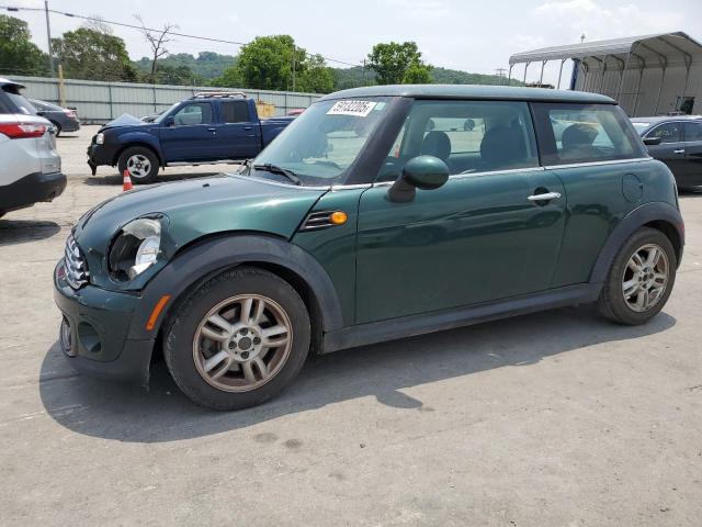 2013 MINI COOPER, 