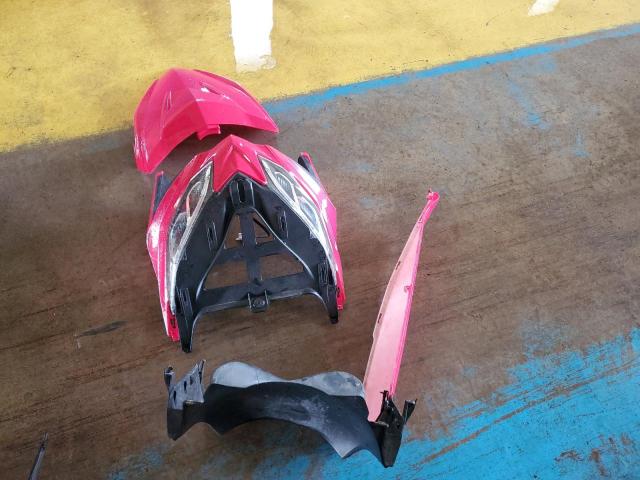 L37LMGFU2NZ050140 - 2022 DAIX SCOOTER 红色 照片 9