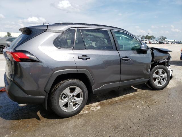 2T3W1RFV8RC265323 - 2024 TOYOTA RAV4 XLE GRAY photo 3