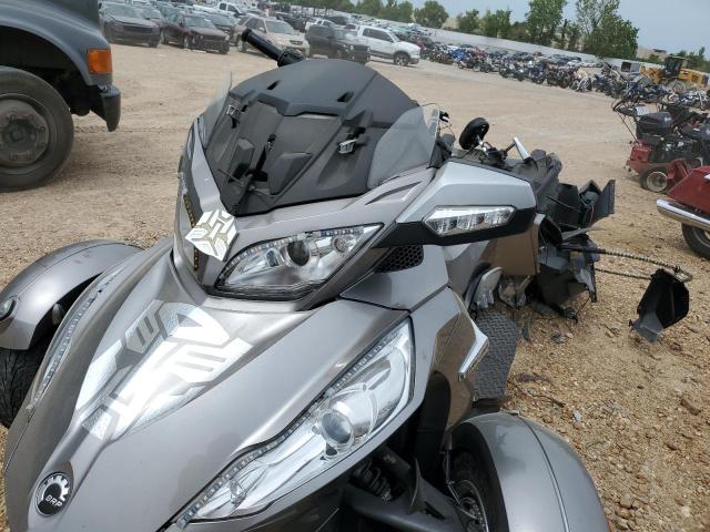 2BXJBWC10BV002093 - 2011 CAN-AM SPYDER ROA RTS SILVER photo 2
