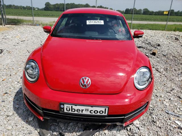 3VWJL7AT0DM657877 - 2013 VOLKSWAGEN BEETLE RED photo 5