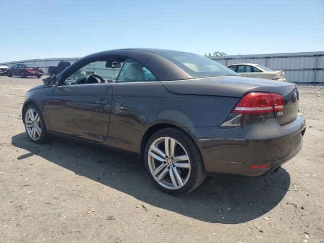 WVWFW7AH6CV015017 - 2012 VOLKSWAGEN EOS LUX BROWN photo 2