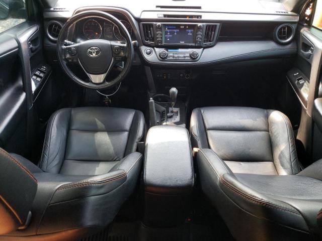 JTMJFREV3JJ201592 - 2018 TOYOTA RAV4 SE GRAY photo 8