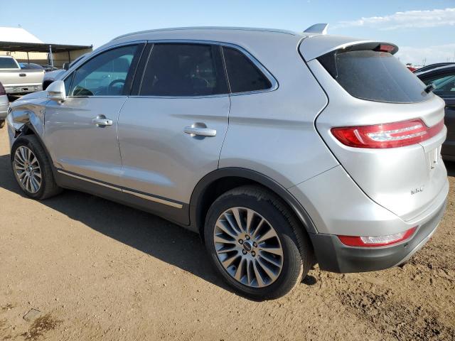 5LMCJ3C97GUJ30147 - 2016 LINCOLN MKC RESERVE SILVER photo 2
