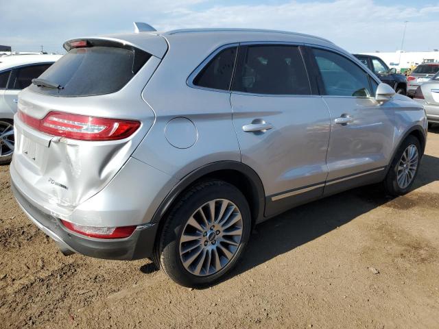 5LMCJ3C97GUJ30147 - 2016 LINCOLN MKC RESERVE SILVER photo 3