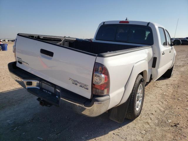 5TFKU4HN2CX002817 - 2012 TOYOTA TACOMA DOUBLE CAB PRERUNNER LONG BED WHITE photo 4