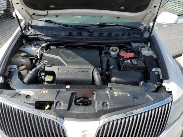 2LMHJ5AT9FBL02531 - 2015 LINCOLN MKT WHITE photo 12
