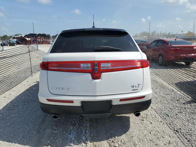 2LMHJ5AT9FBL02531 - 2015 LINCOLN MKT WHITE photo 6