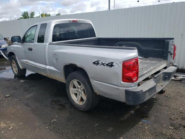 1D7HW42N77S137541 - 2007 DODGE DAKOTA SLT SILVER photo 2