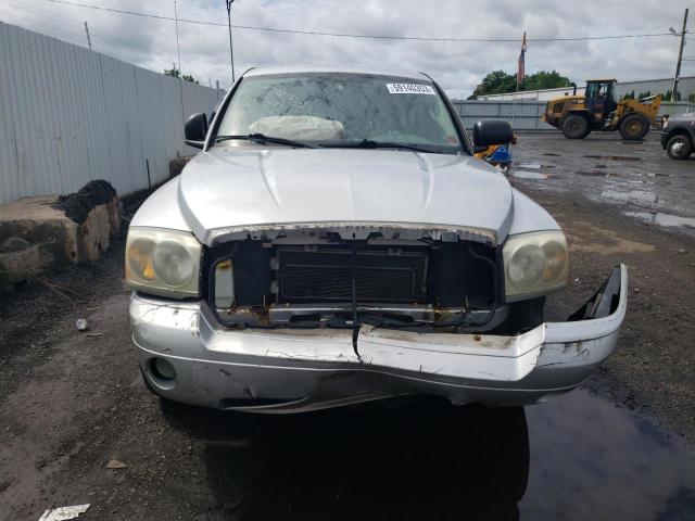 1D7HW42N77S137541 - 2007 DODGE DAKOTA SLT SILVER photo 5