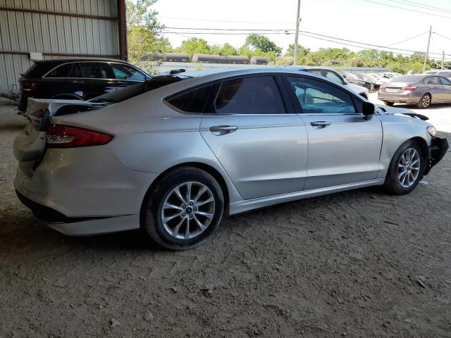 3FA6P0HD3HR310478 - 2017 FORD FUSION SE SILVER photo 3