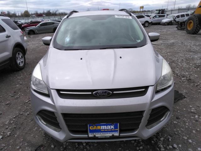 1FMCU0GX7GUB46172 - 2016 FORD ESCAPE SE SILVER photo 5