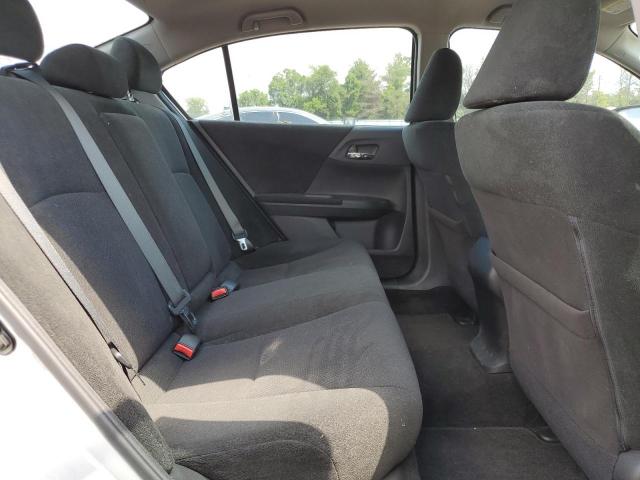 1HGCR2F34DA020673 - 2013 HONDA ACCORD LX SILVER photo 10