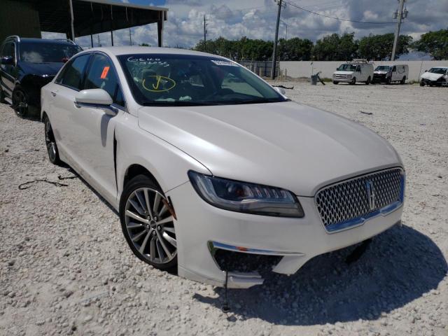 3LN6L5KU9JR622799 - 2018 LINCOLN MKZ HYBRID PREMIERE WHITE photo 1