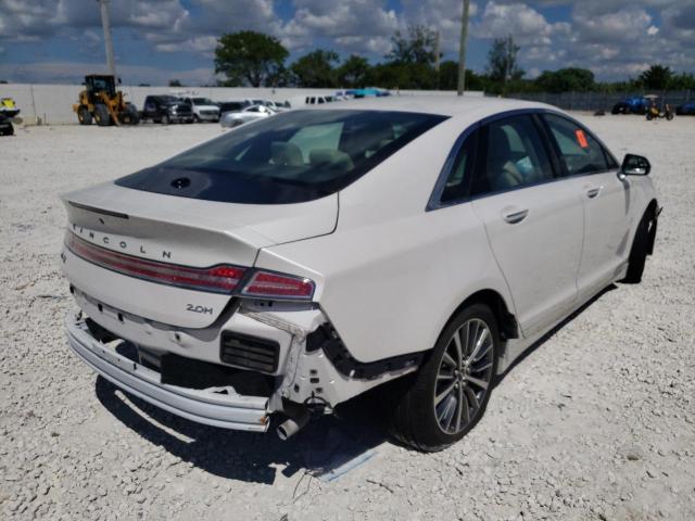 3LN6L5KU9JR622799 - 2018 LINCOLN MKZ HYBRID PREMIERE WHITE photo 4