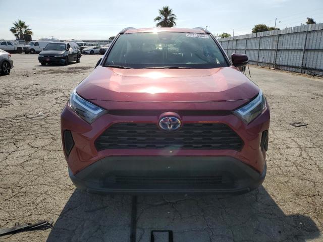 JTMMWRFV4PD198043 - 2023 TOYOTA RAV4 LE RED photo 5