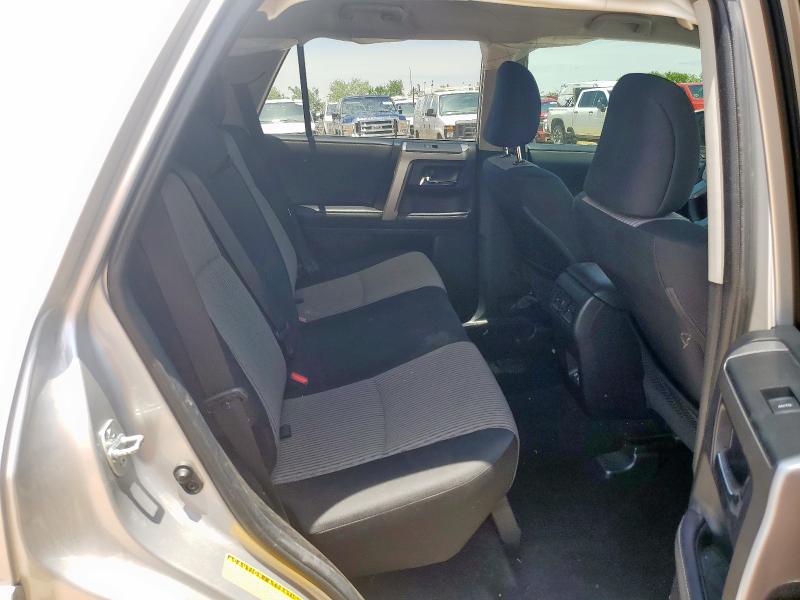 JTEEU5JRXN5261467 - 2022 TOYOTA 4RUNNER SR5 SILVER photo 11