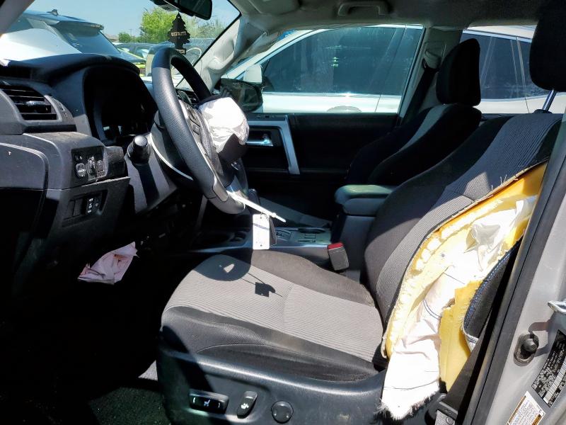 JTEEU5JRXN5261467 - 2022 TOYOTA 4RUNNER SR5 SILVER photo 7