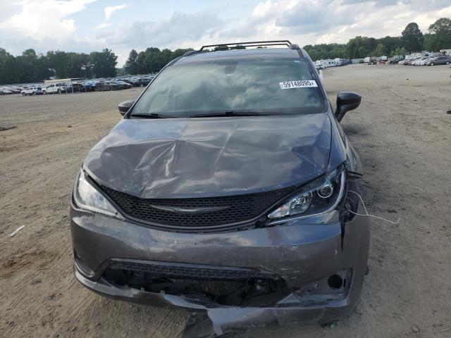 2C4RC1EG7JR362280 - 2018 CHRYSLER PACIFICA TOURING L PLUS GRAY photo 5