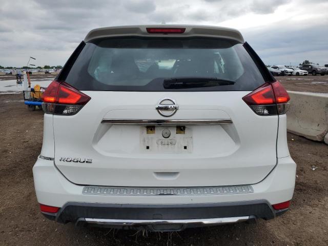 KNMAT2MTXJP533946 - 2018 NISSAN ROGUE S WHITE photo 6