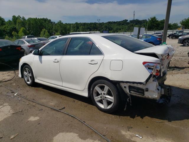 4T1BF1FK7EU748438 - 2014 TOYOTA CAMRY L WHITE photo 2