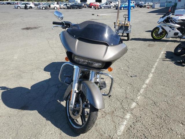 1HD1KHC39KB617745 - 2019 HARLEY-DAVIDSON FLTRX 灰色 照片 2