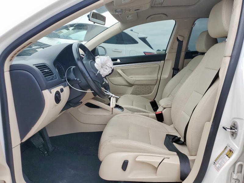 3VWRZ7AJ4AM143347 - 2010 VOLKSWAGEN JETTA SE Weiß Foto 7