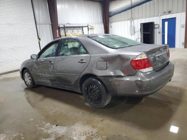 4T1BE30K05U950190 - 2005 TOYOTA CAMRY LE GRAY photo 2