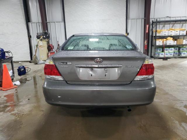 4T1BE30K05U950190 - 2005 TOYOTA CAMRY LE GRAY photo 6